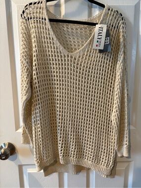 Moda Beige Open-Weave V-Neck Sweater